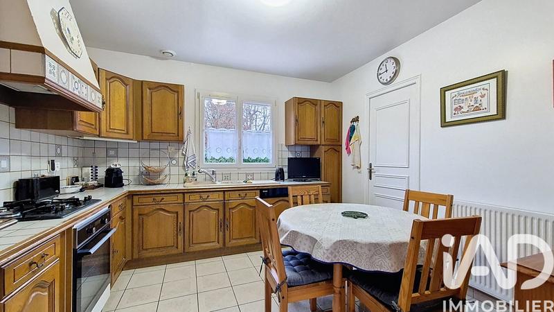 Maison - 140 m² - 6 pièces