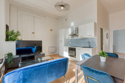 Appartement - 80 m² - 4 pièces