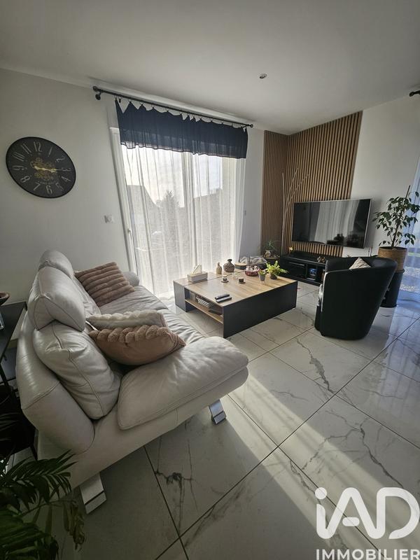 Maison - 92 m² - 5 pièces