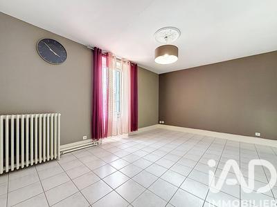 Maison - 96 m² - 4 pièces