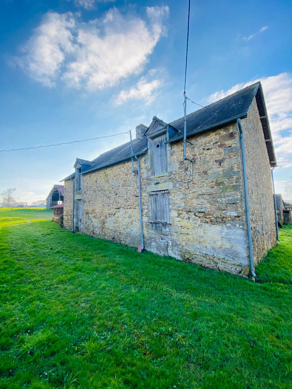 Maison - 400 m² - 5 pièces