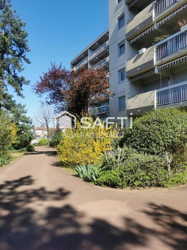 Appartement - 111 m² - 5 pièces