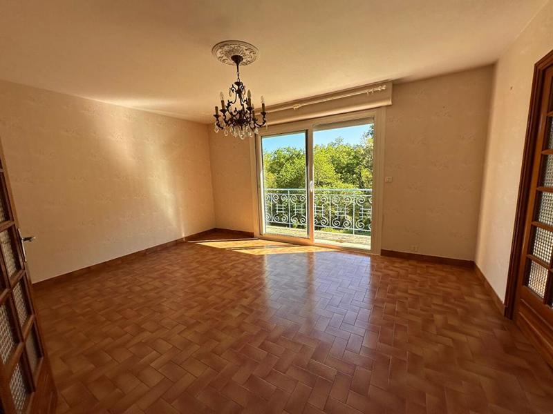 Maison - 130 m² - 8 pièces