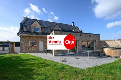 Maison - 188 m² - 5 pièces