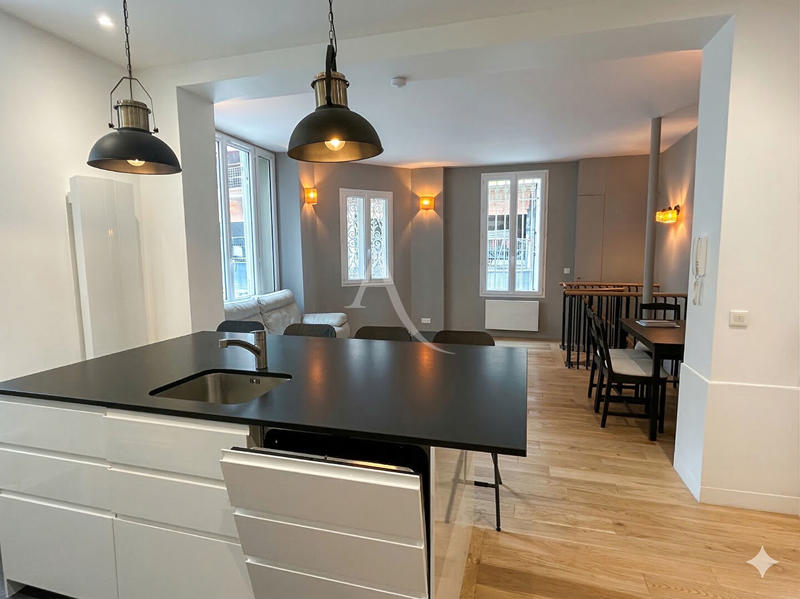 Appartement - 72 m² - 3 pièces