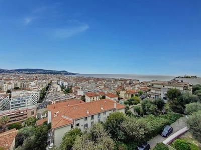 Appartement - 87 m² - 3 pièces