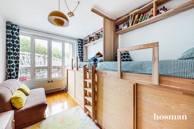 Appartement - 92 m² - 4 pièces