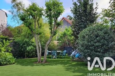 Maison - 175 m² - 7 pièces