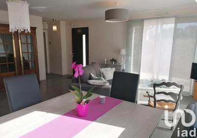 Maison - 92 m² - 4 pièces