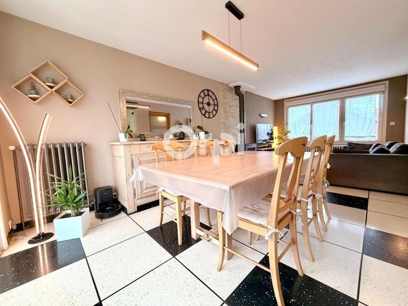 Maison - 107 m² - 5 pièces