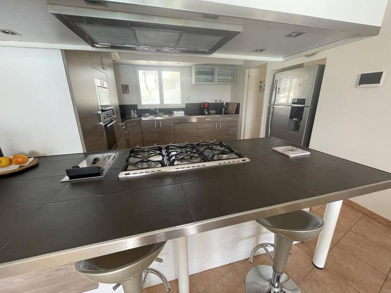 Villa - 180 m² - 6 pièces