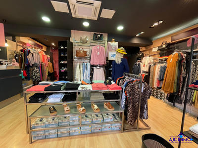 Fonds de commerce - Magasins - 96 m²