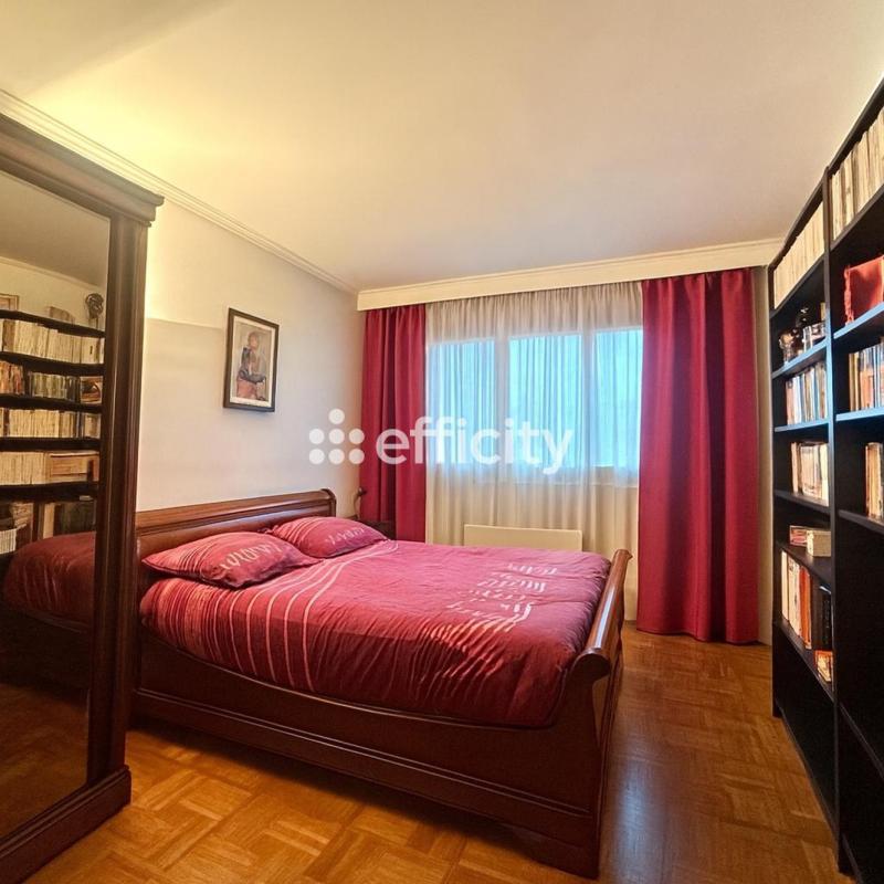 Appartement - 82 m² - 3 pièces