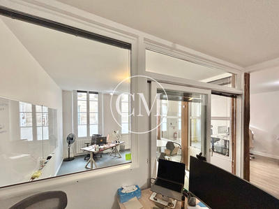 Local commercial - 136 m² - 7 pièces