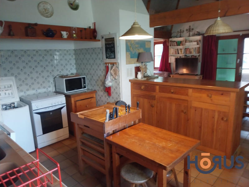 Viager - Maison traditionnelle - 140 m² - 5 pièces