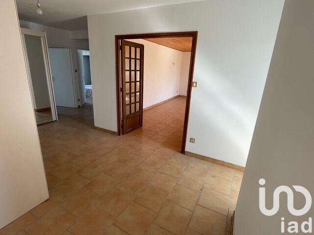 Maison - 245 m² - 9 pièces