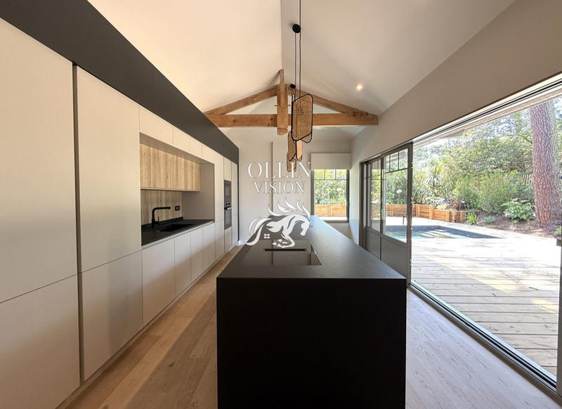 Villa - 170 m² - 7 pièces