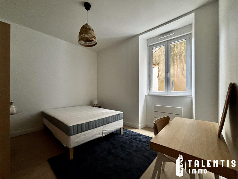 Appartement - 65 m² - 4 pièces