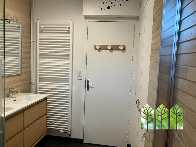 Maison - 175 m² - 8 pièces