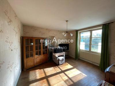 Maison de village - 90 m² - 5 pièces