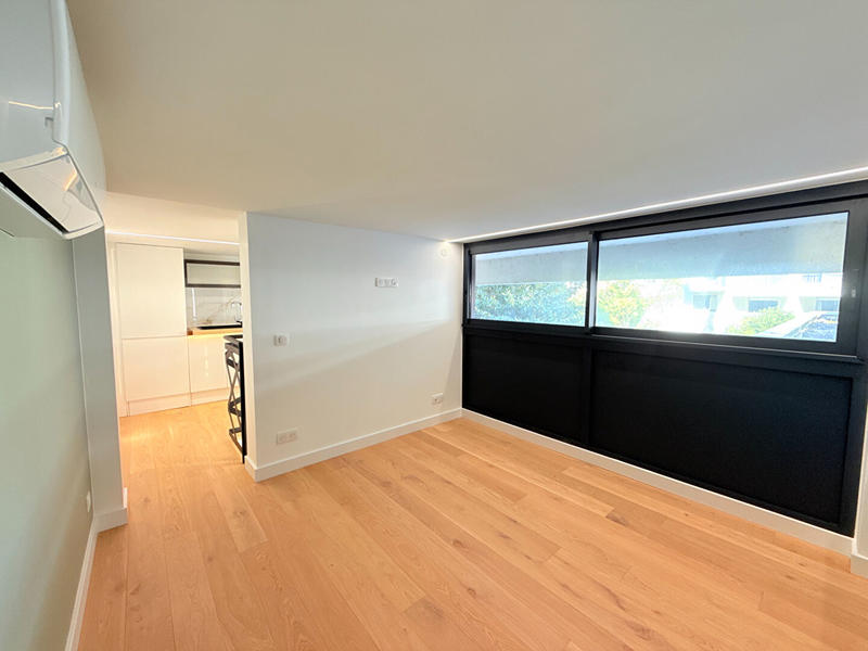 Local commercial - 42 m² - 2 pièces