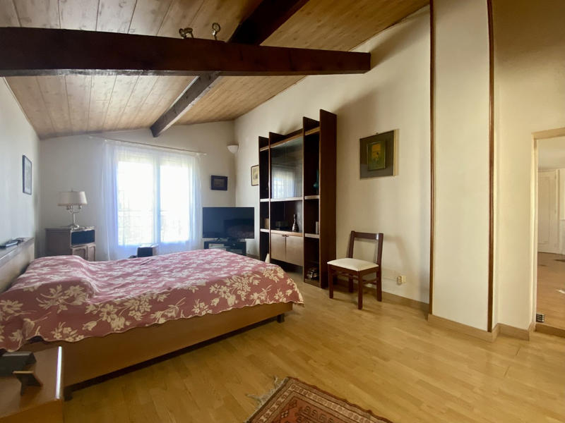 Villa - 140 m² - 5 pièces