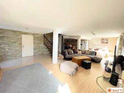 Maison - 165 m² - 5 pièces