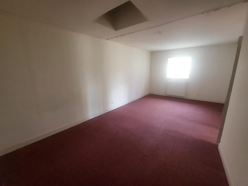 Maison - 609 m² - 17 pièces