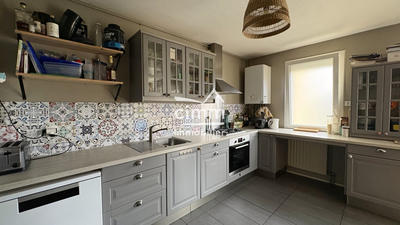 Appartement - 84 m² - 3 pièces