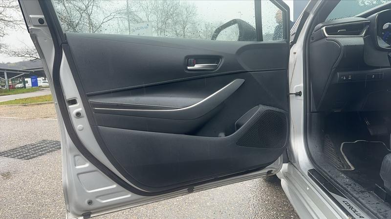 Toyota corolla touring sports 2.0 Vvt-i 180 Cvt Design