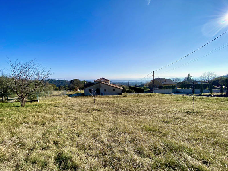 Maison - 133 m² - 9 pièces