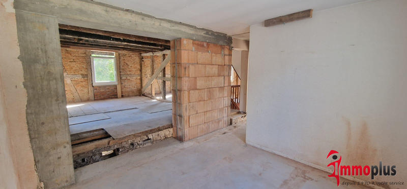 Maison - 210 m² - 5 pièces