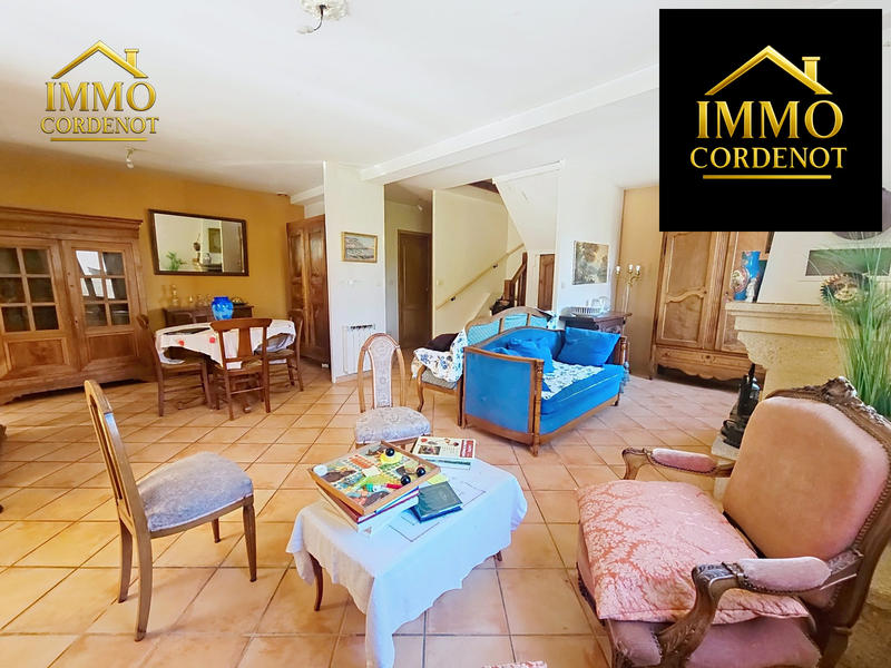 Villa - 80 m² - 4 pièces