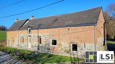 Maison - 245 m² - 8 pièces