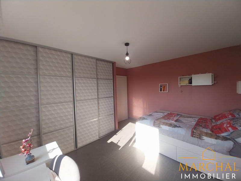 Villa - 251 m² - 8 pièces
