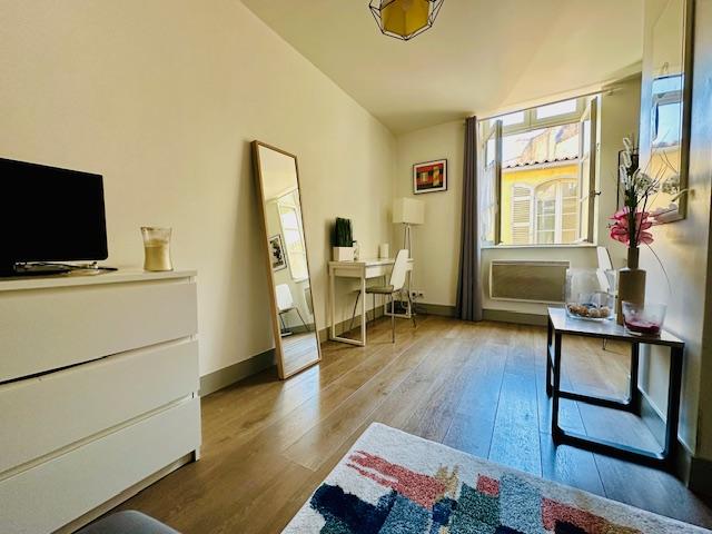 Studio - 21 m² - 1 pièce