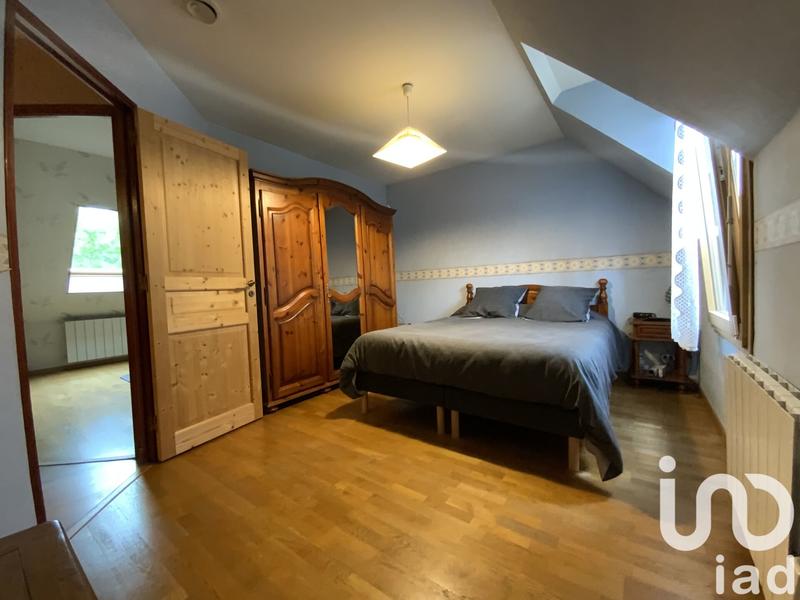 Maison - 97 m² - 5 pièces