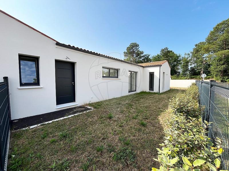Maison - 143 m² - 5 pièces