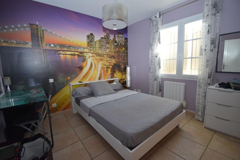 Villa - 137 m² - 5 pièces