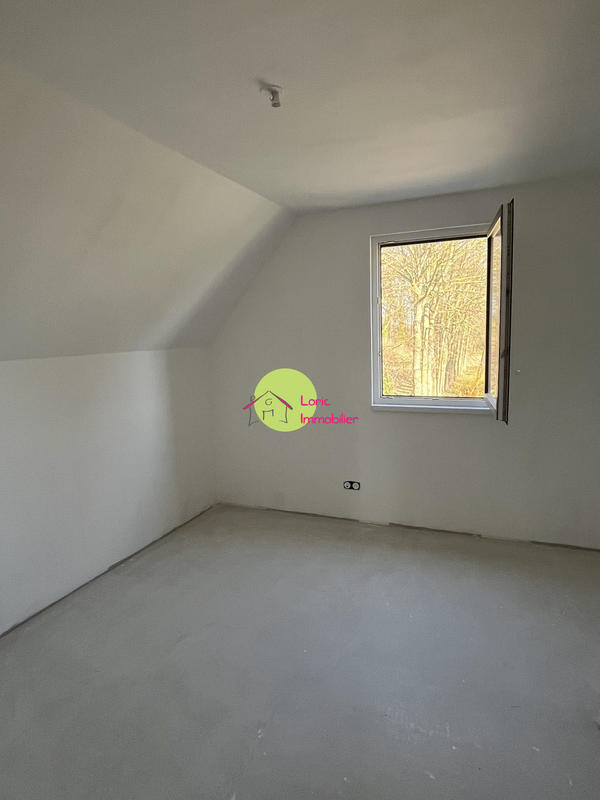 Maison - 96 m² - 5 pièces