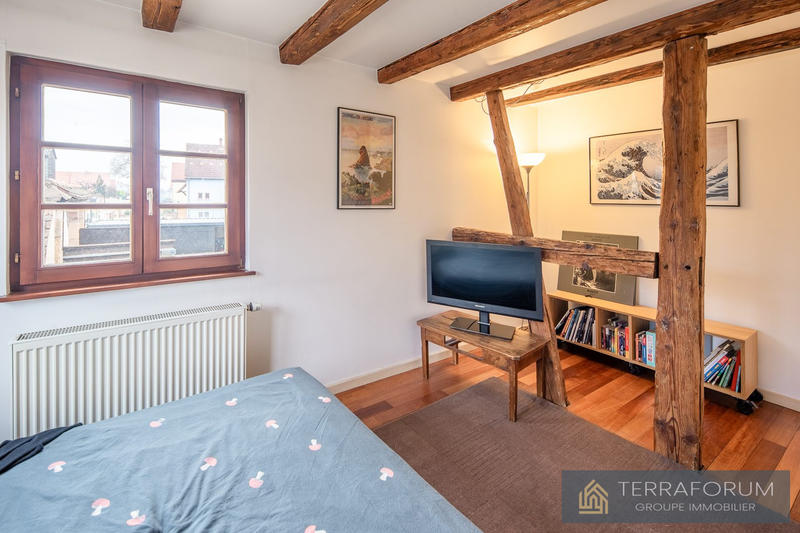 Maison ancienne - 223 m² - 8 pièces