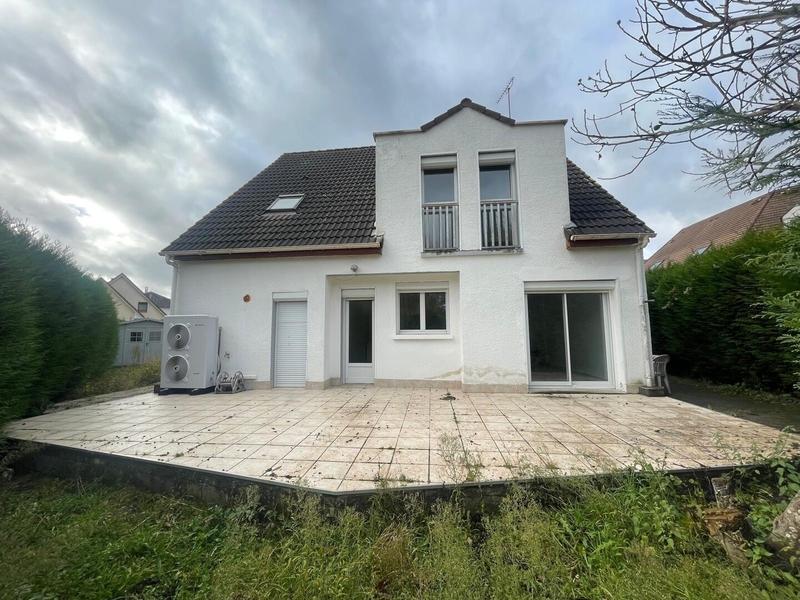 Maison - 123 m² - 5 pièces