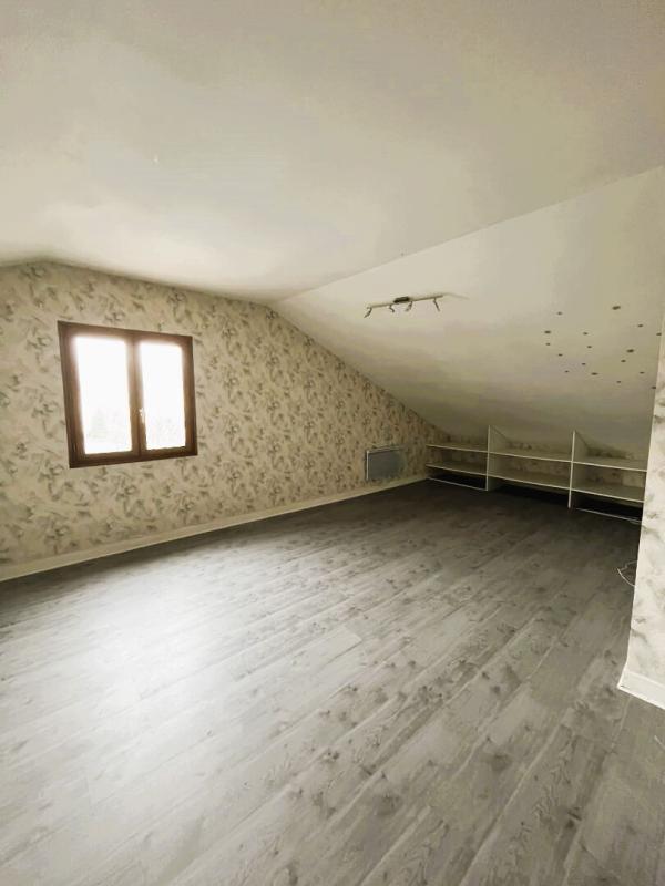 Maison - 155 m² - 7 pièces