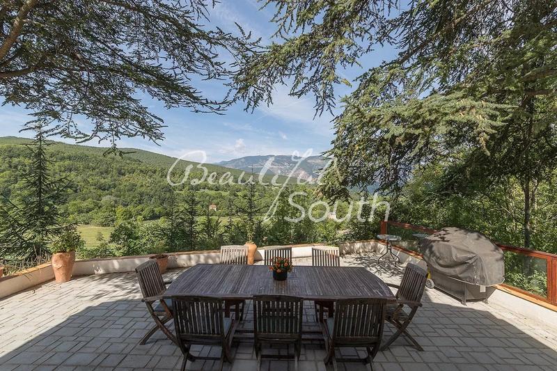 Gîte - 560 m² - 20 pièces