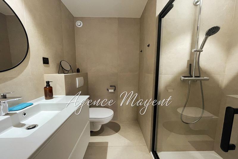 Appartement - 74 m² - 3 pièces