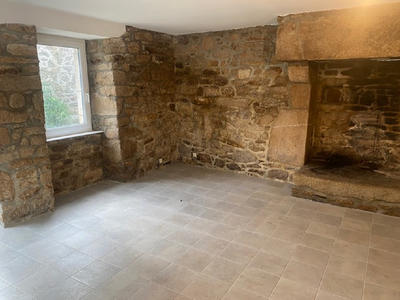 Maison de village - 88 m² - 5 pièces