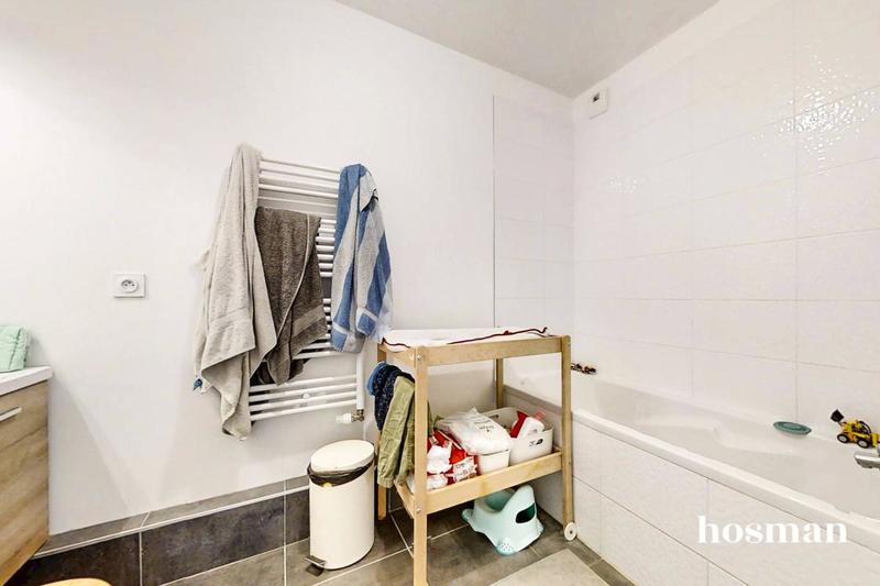 Appartement - 85 m² - 4 pièces