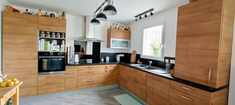 Maison - 105 m² - 6 pièces