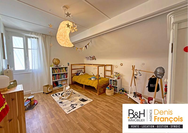 Maison - 126 m² - 6 pièces