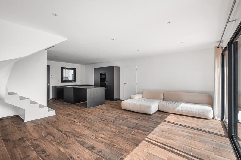 Maison - 90 m² - 4 pièces